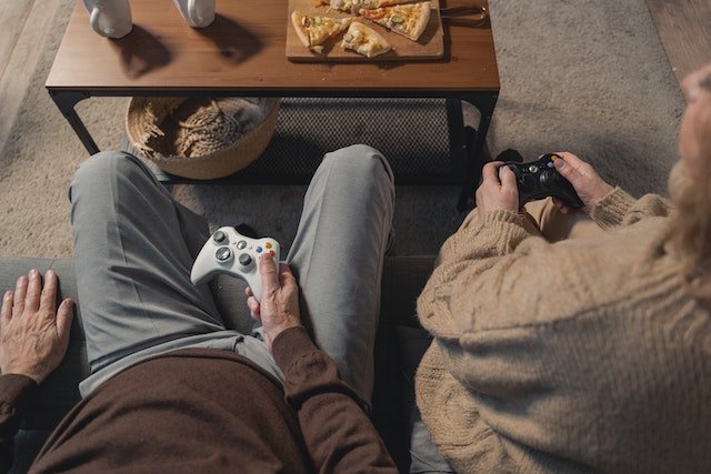 Videogame melhora habilidades mentais de idosos